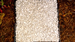 Limestone Gravel 1/2 inch White 57